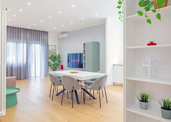 Luciano Primavera Apartment